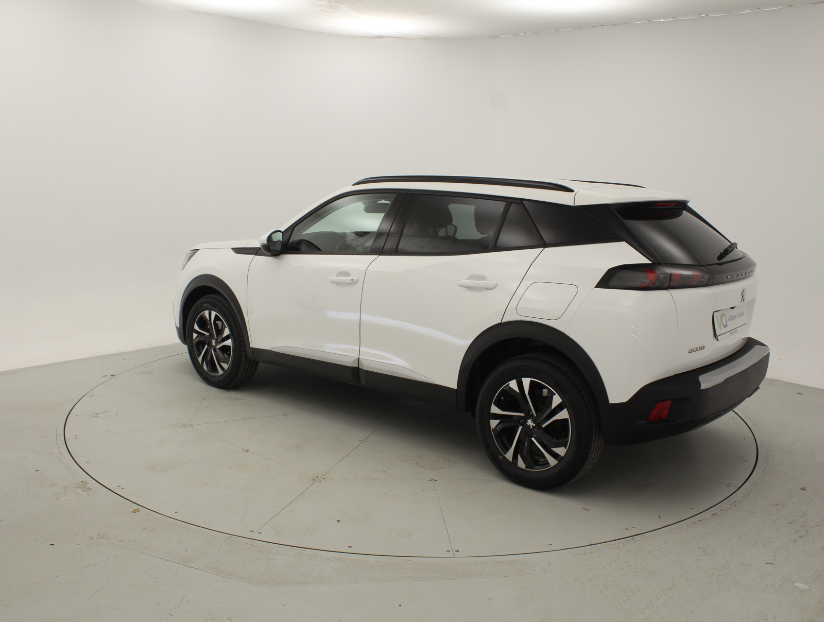 PEUGEOT 2008 ALLURE PACK 1.5 BlueHDi 130 CV Auto S&S 5p